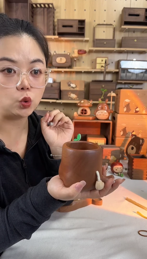 木乌檀木实木树桩笔筒