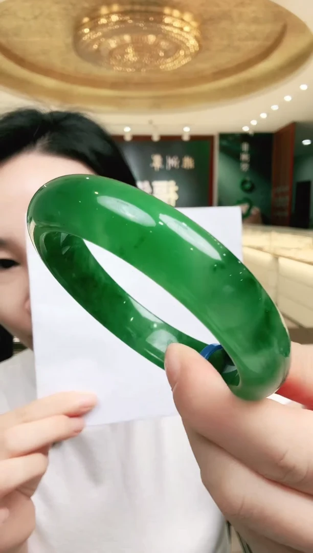 未镶嵌手镯石英质玉石英质玉（非洲翠）