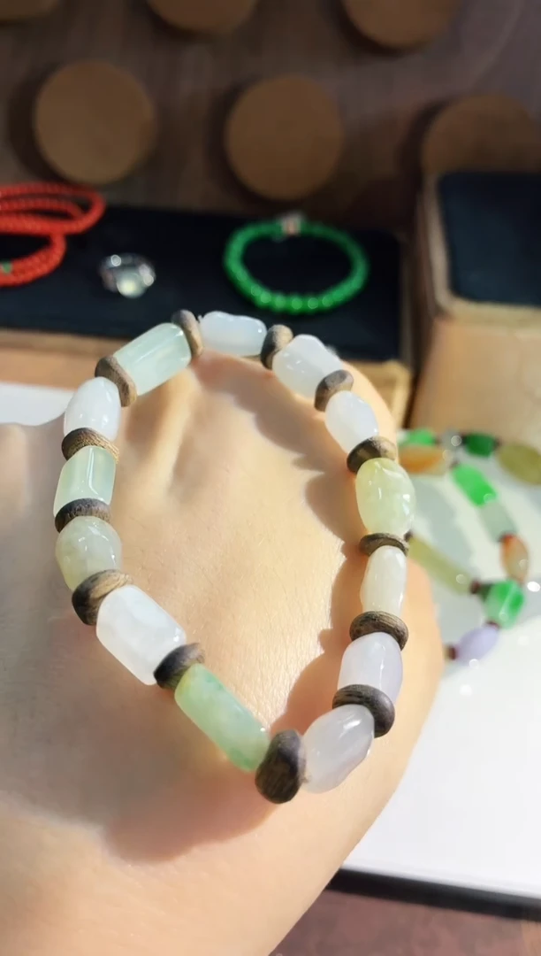 未镶嵌手链翡翠手串