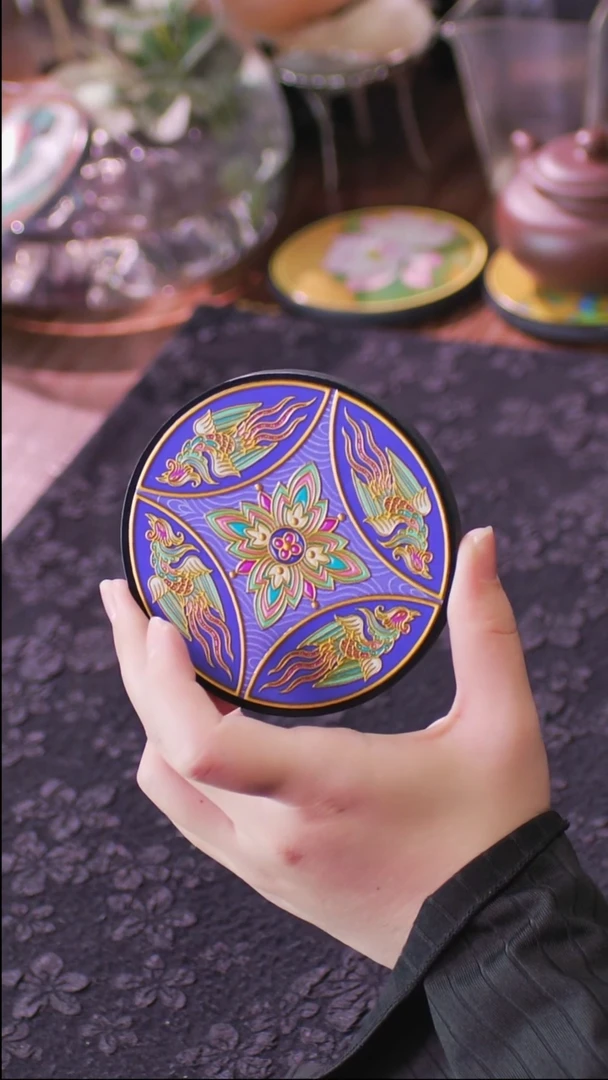 壹藏贰宝有凤来仪图案杯垫一片