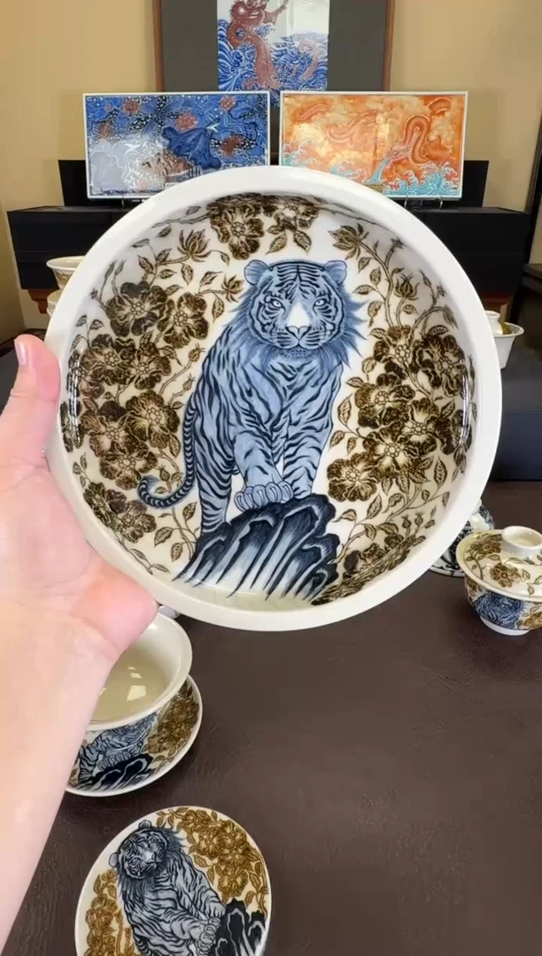 二号釉老虎纹壶承