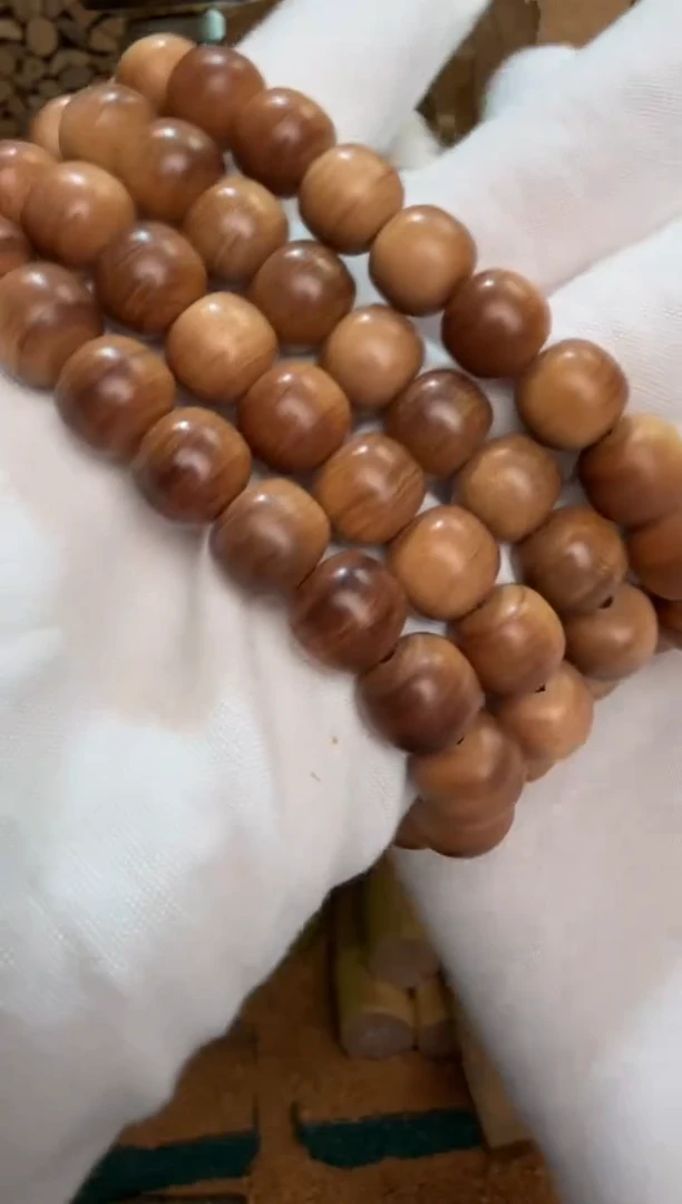 檀香木其他9x10黑肉虎皮纹单圈