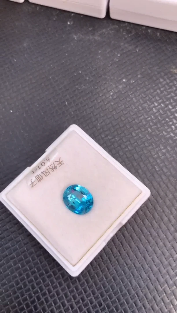 未镶嵌天然锆石裸石天然风信子