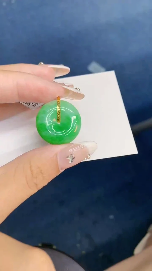 翡翠18K金镶嵌吊坠(不含链)1