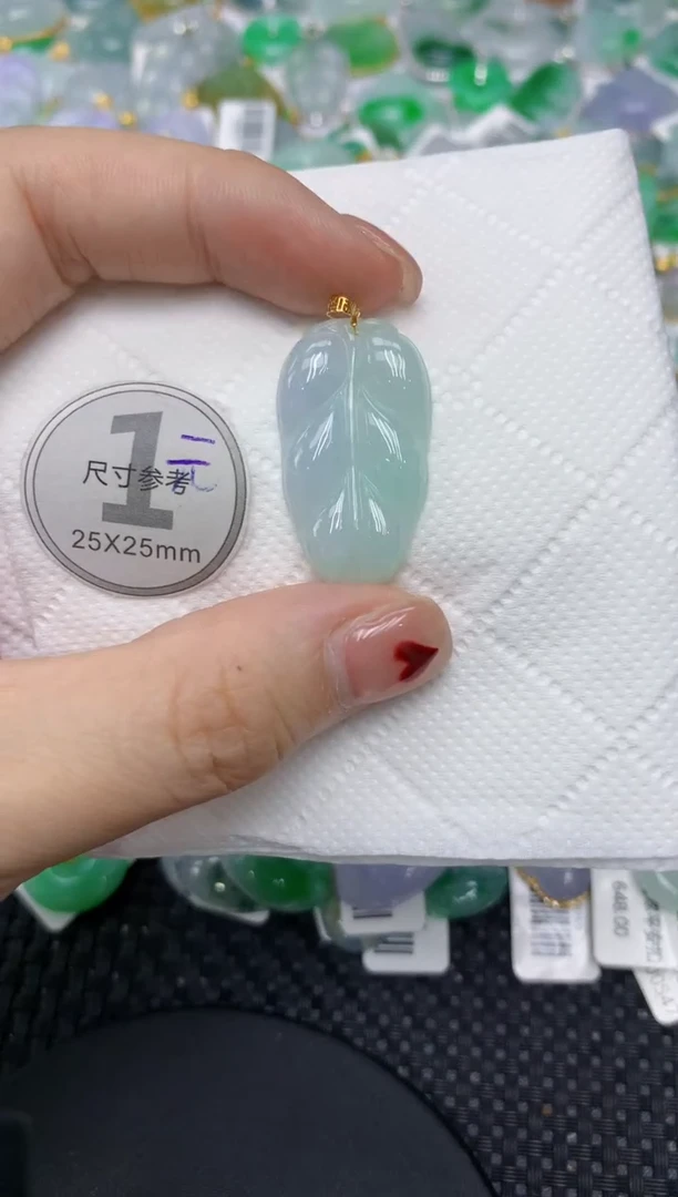 翡翠18K金镶嵌颈饰11111111