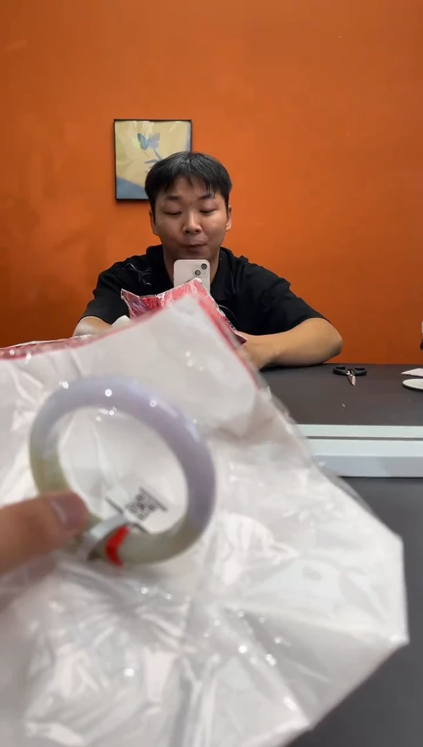 未镶嵌手镯翡翠翡翠手镯