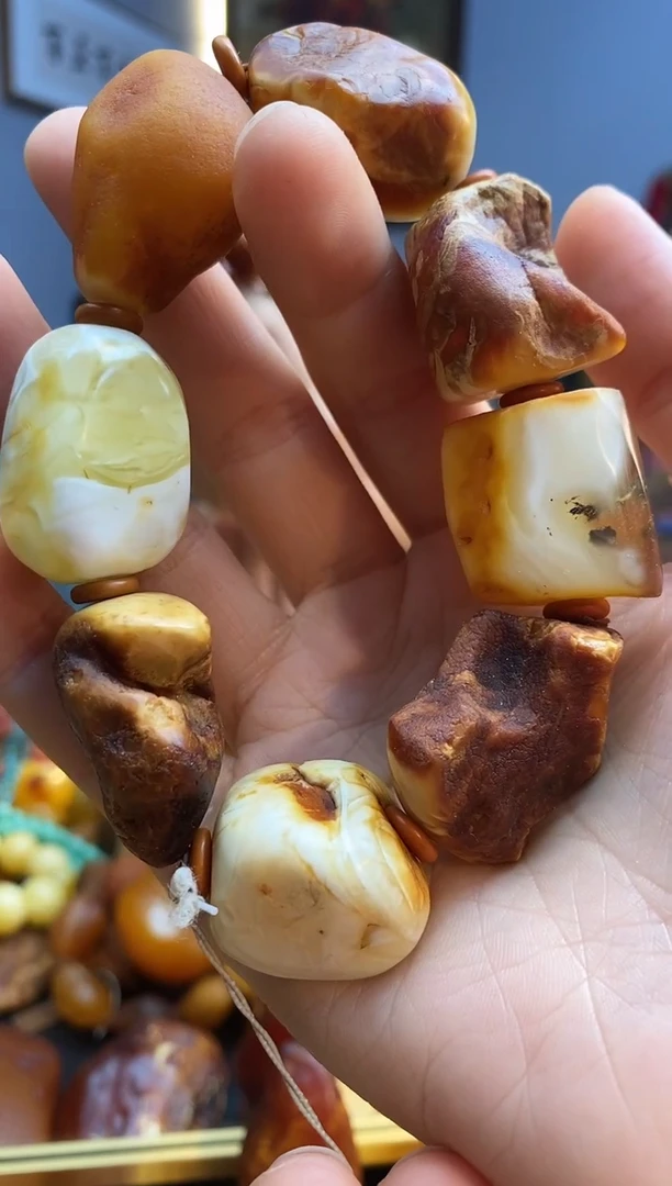 未镶嵌琥珀手串手串