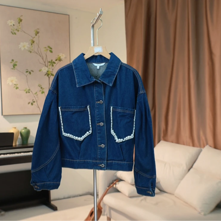 G329 时尚钉珠装饰口袋百搭牛仔外套女 539D31