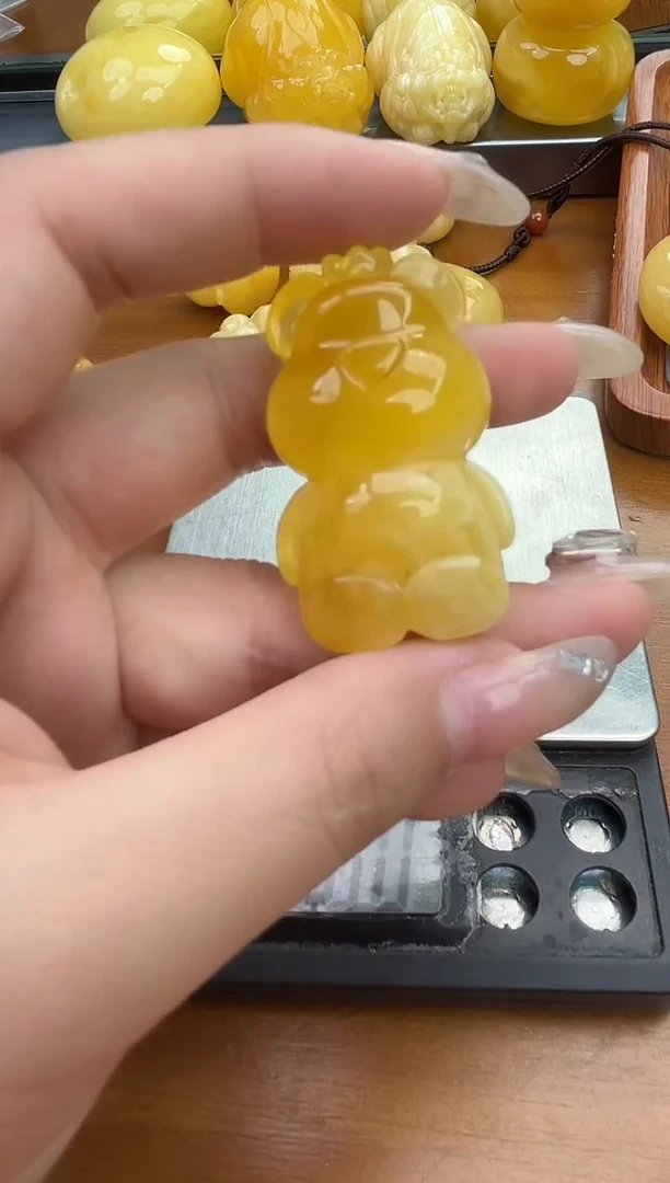 裸石琥珀未镶嵌琥珀蜜蜡吊坠