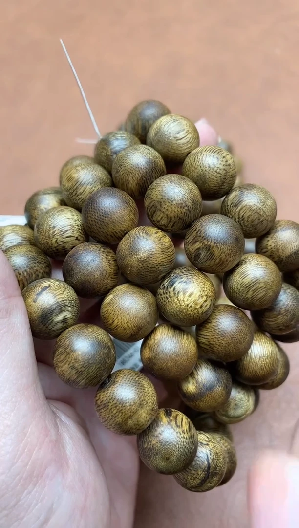 沉香手串海南莺歌绿棋楠1.3圆珠单圈多样性发其一