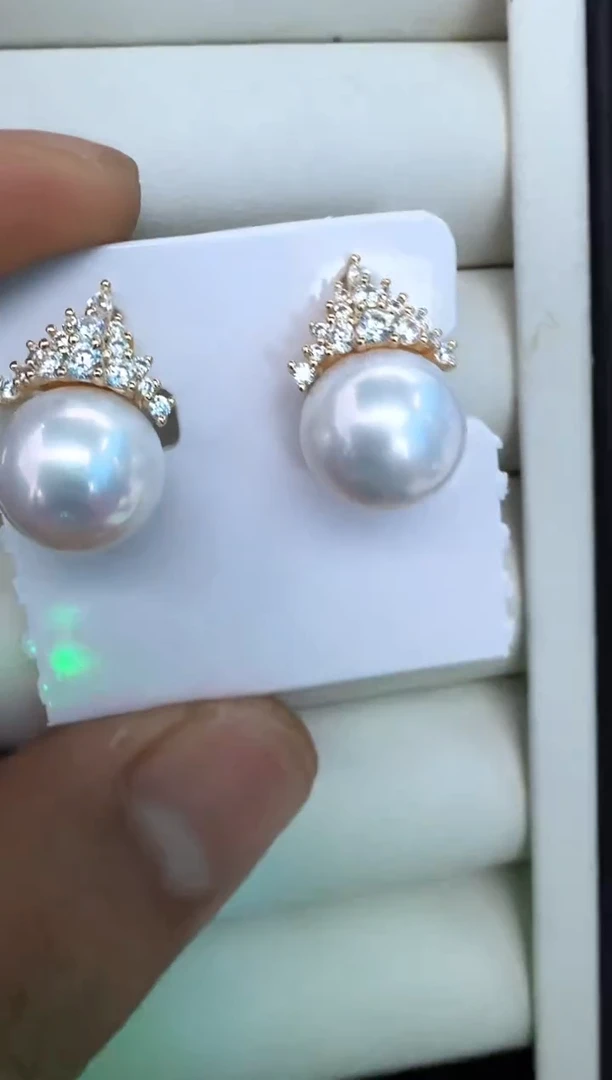 【闪购商品】淡水珍珠耳饰银S925镶嵌耳钉