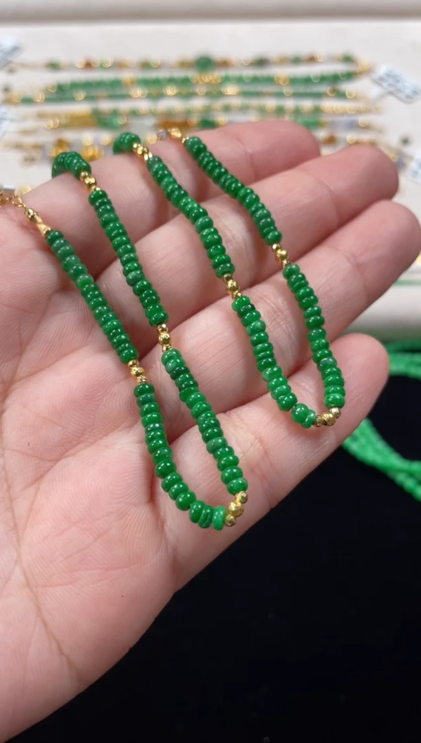 18K金镶嵌手链翡翠多样性  发货一条   P234