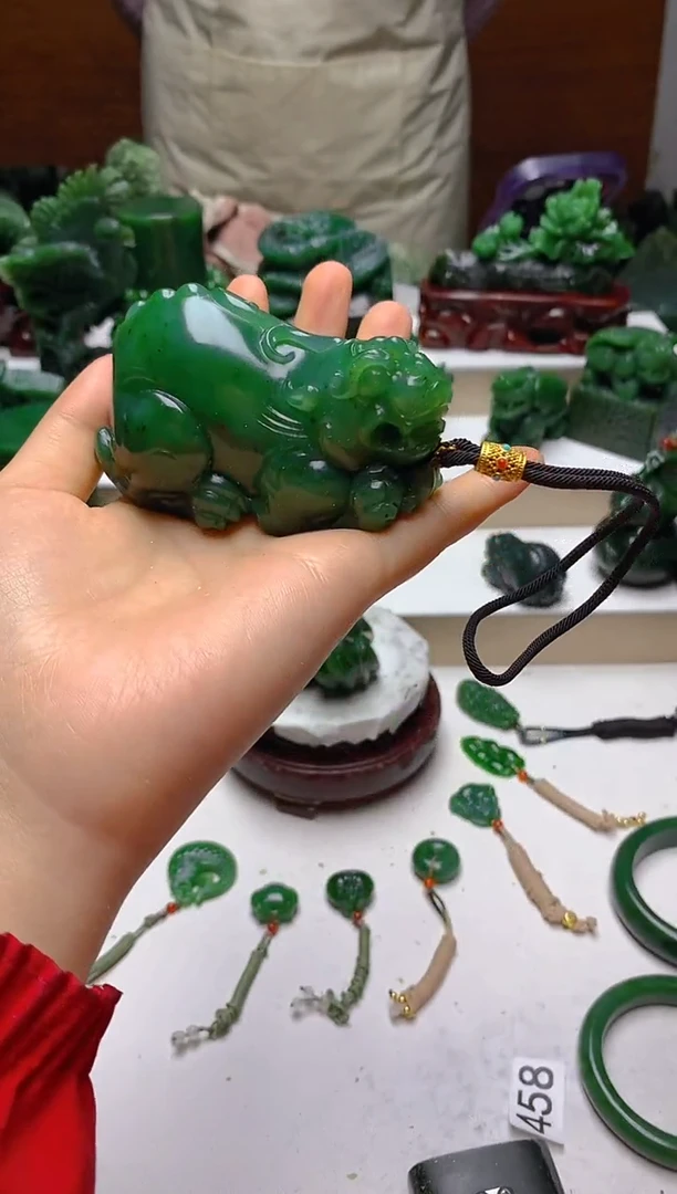 未镶嵌和田玉挂件1