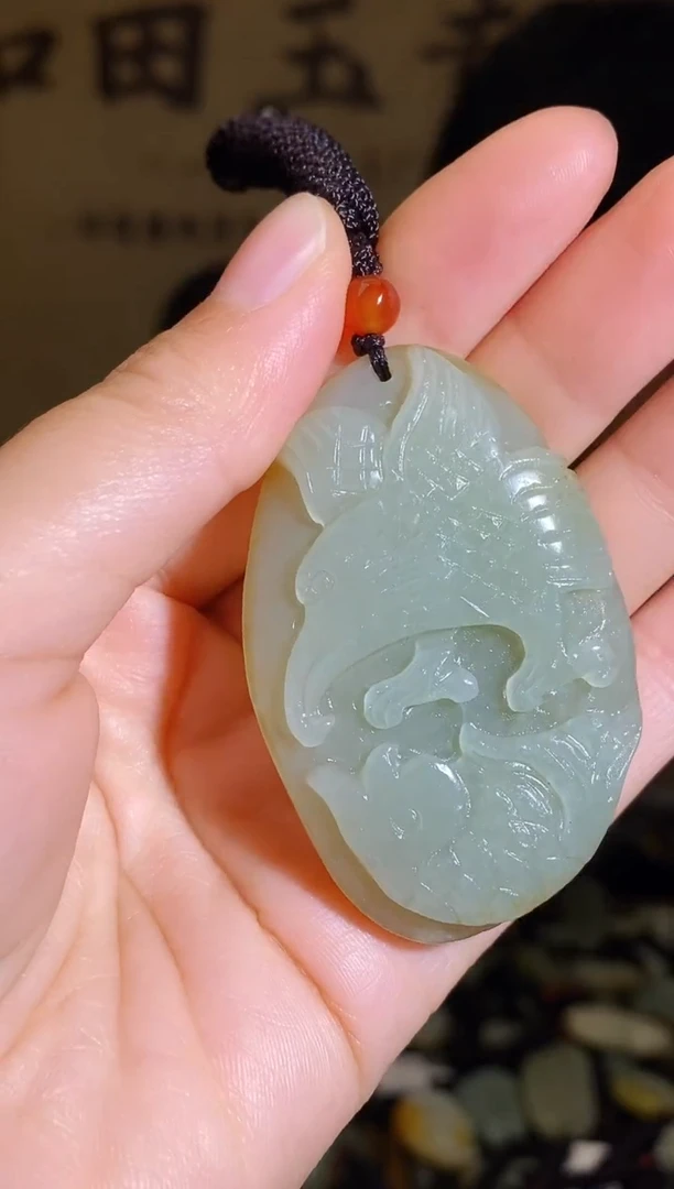 颈饰未镶嵌和田玉1