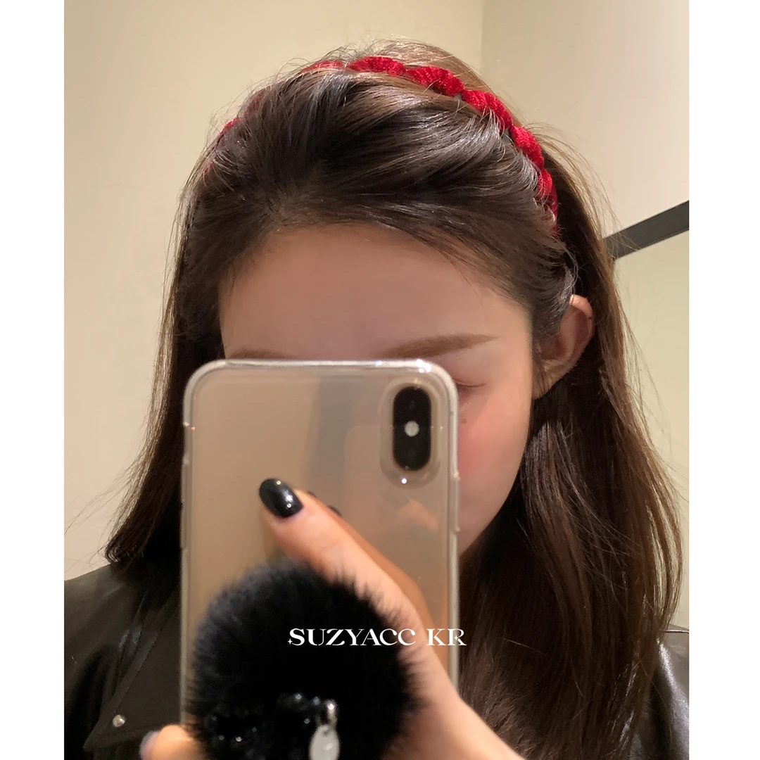 Suzyacc Kr新年礼物秋冬复古丝绒波浪倒插梳发箍高颅顶百搭F3631