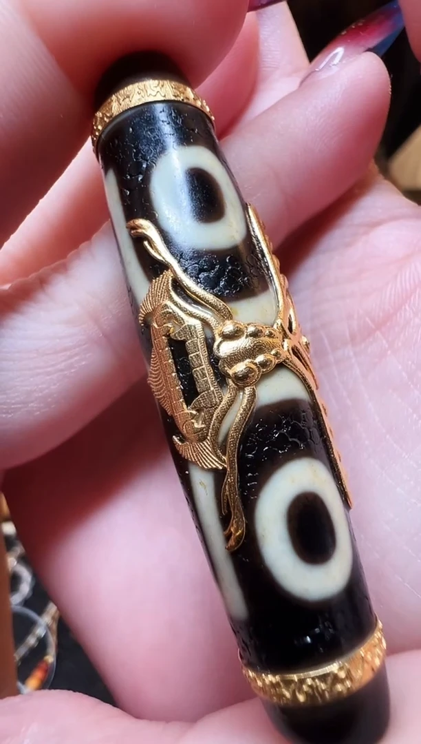 18K金镶嵌1玛瑙/玉髓吊坠