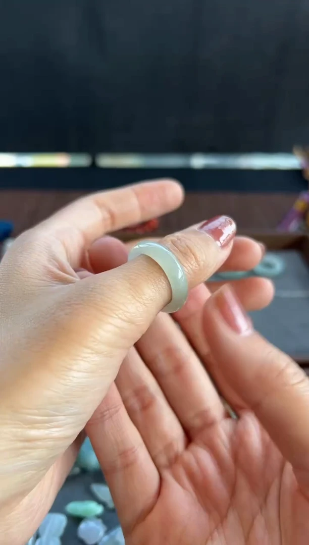 【闪购商品】翡翠吊坠(不含链)未镶嵌213买断