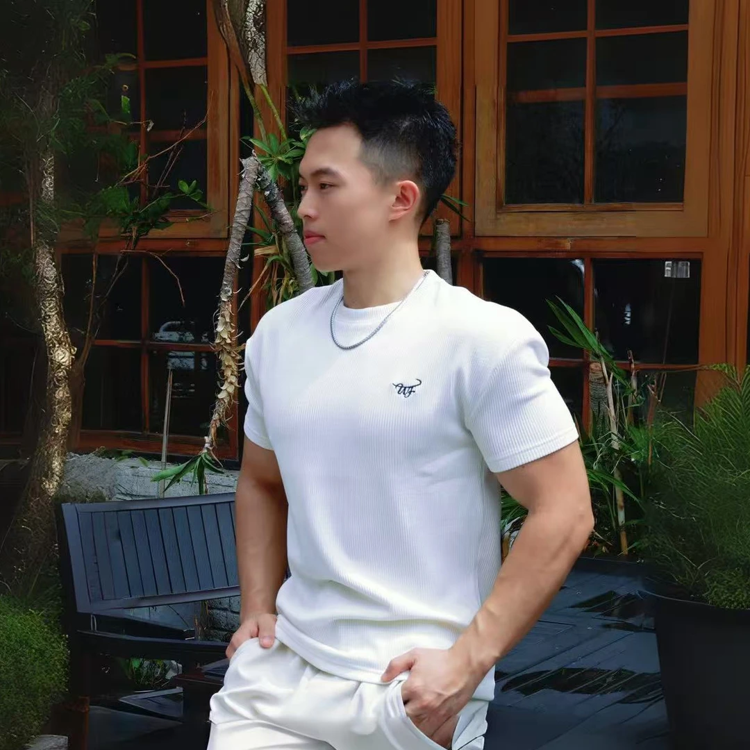 WorkoutFrenzy美式高级肌理垫肩收袖显大抗皱潮流运动短短袖t恤T