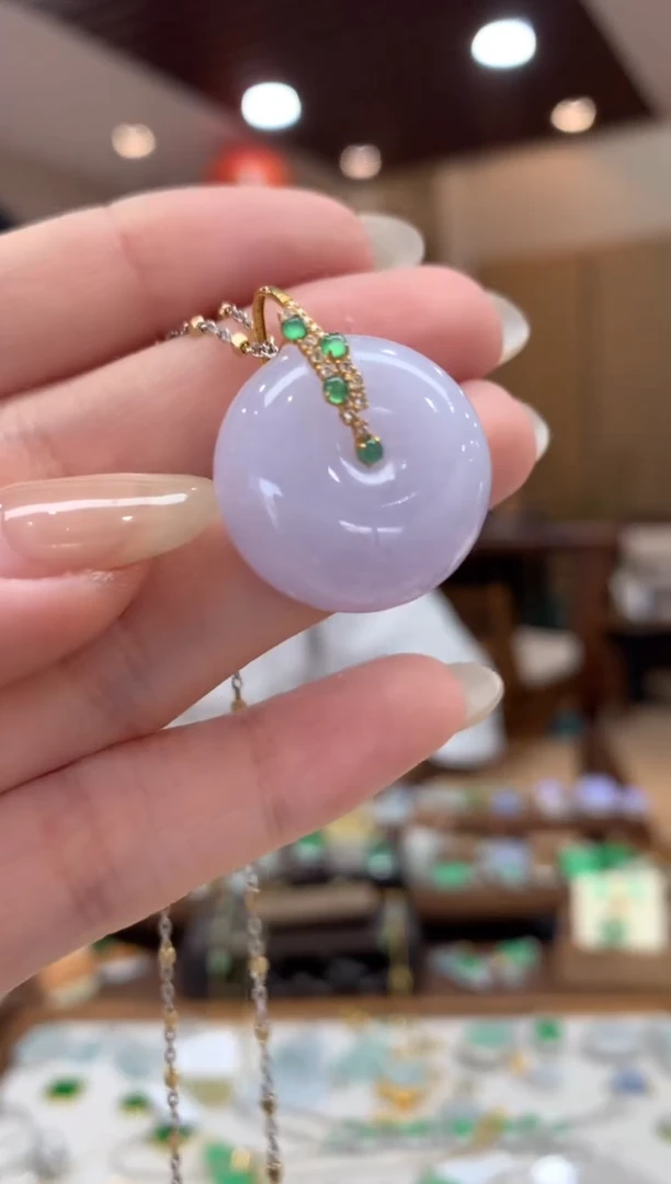 翡翠18K金镶嵌吊坠(不含链)平安扣