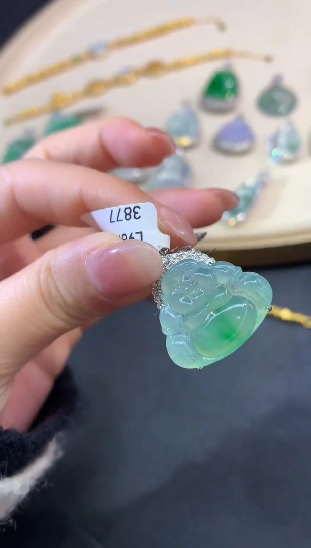 吊坠(不含链)18K金镶嵌翡翠A567|19800