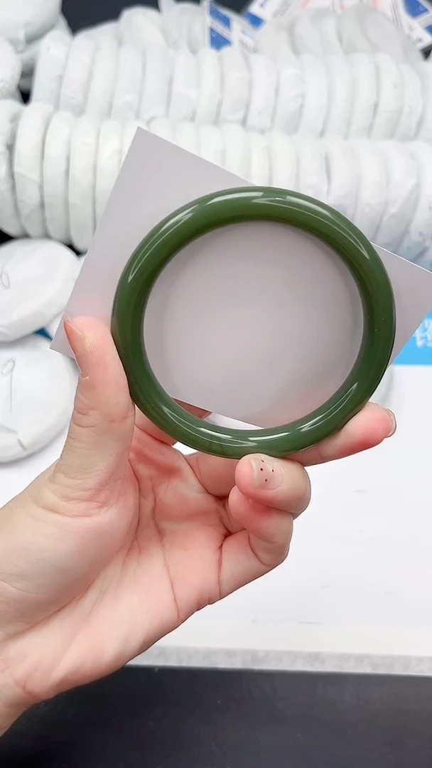 未镶嵌手镯石英质玉158*63.3XB