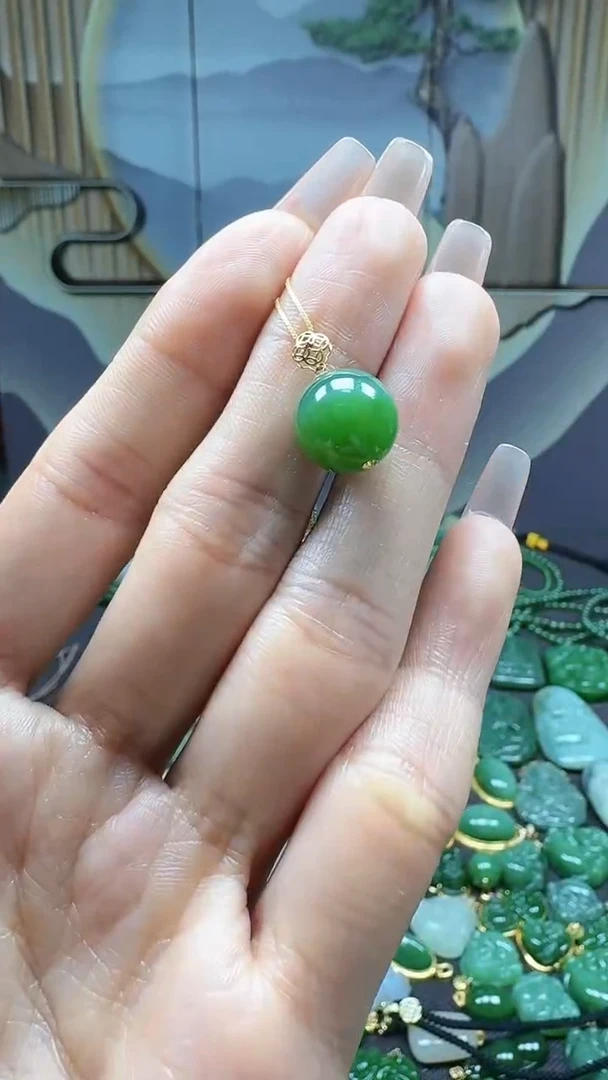 【闪购商品】和田玉吊坠(不含链)18K金镶嵌1