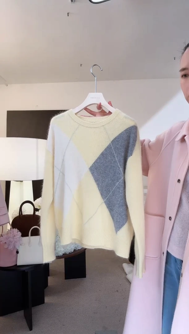 黄色套头羊毛毛衣均码