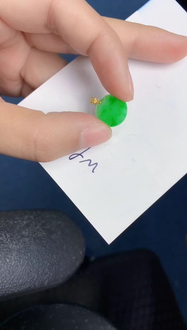 【闪购商品】翡翠颈饰18K金镶嵌00000000000