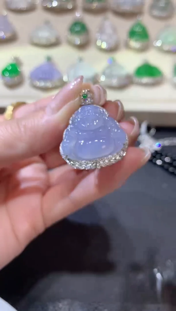 【闪购商品】翡翠吊坠(不含链)18K金镶嵌C12紫色有一定色差