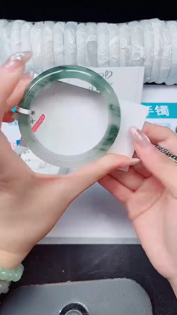 未镶嵌手镯石英质玉157-56/57