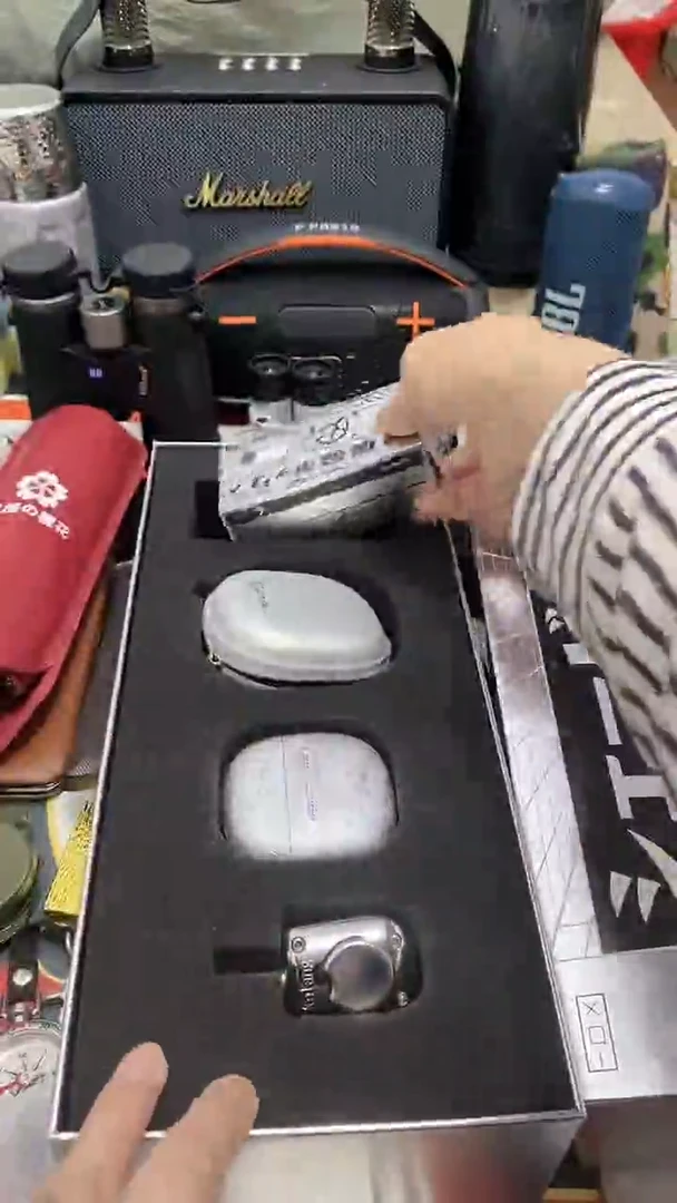 瓷片闪购商品 如图所示
