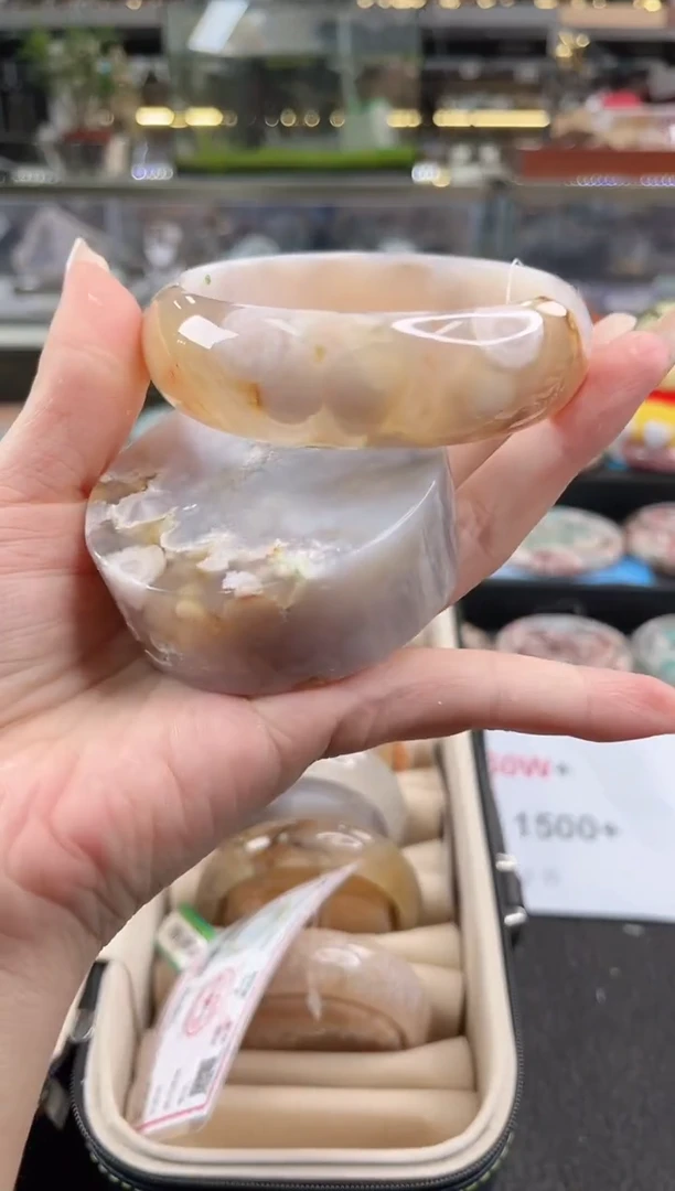 未镶嵌手镯石英质玉63圈口 （赠品镯心）3009495