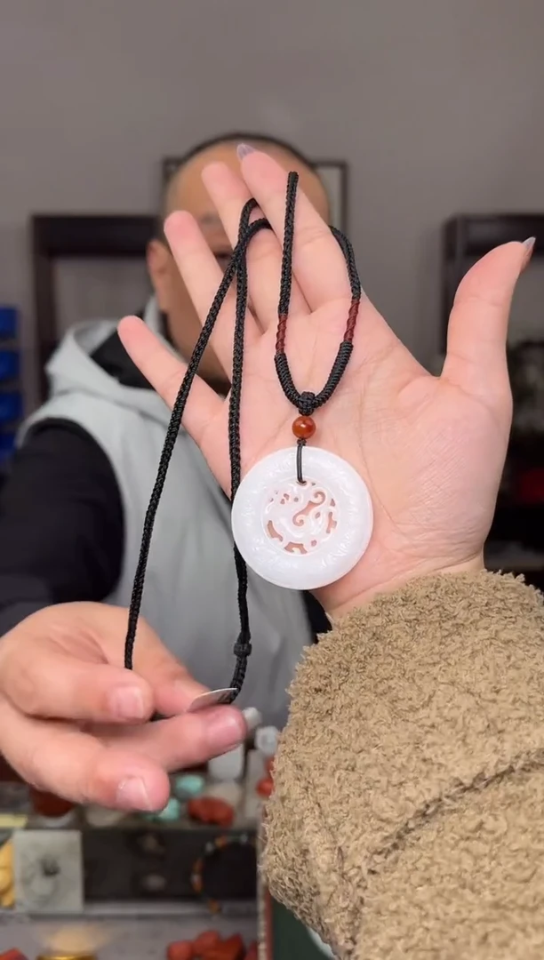 【闪购商品】和田玉挂件未镶嵌 2212 多样性发其一