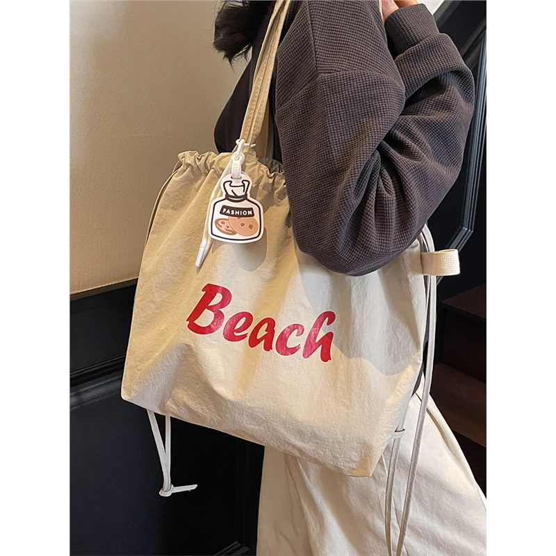 大学生上课文艺托特包2025夏季新款字母印花单肩包大容量百搭女包