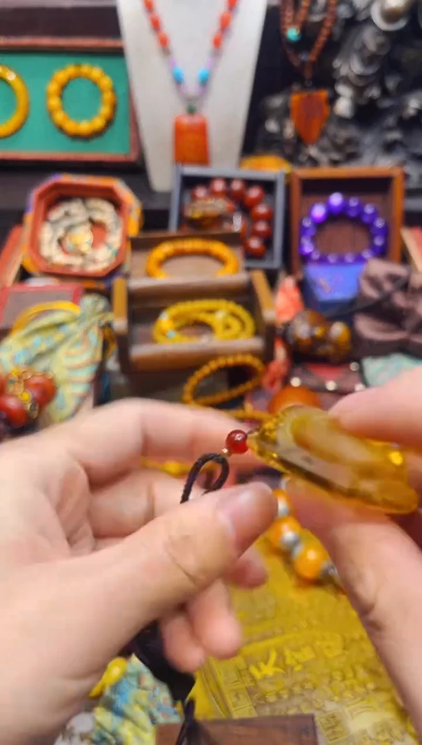 【闪购商品】蜜蜡裸石未镶嵌欣妹专属精选链接c1231