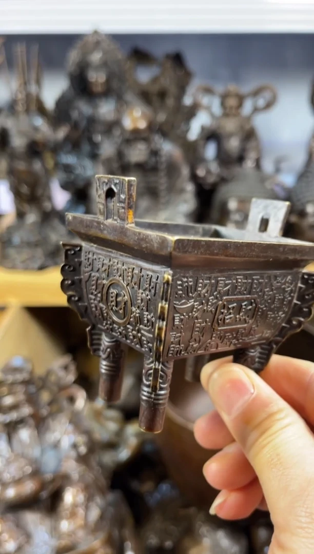 【闪购商品】1案台摆件  物品摆件