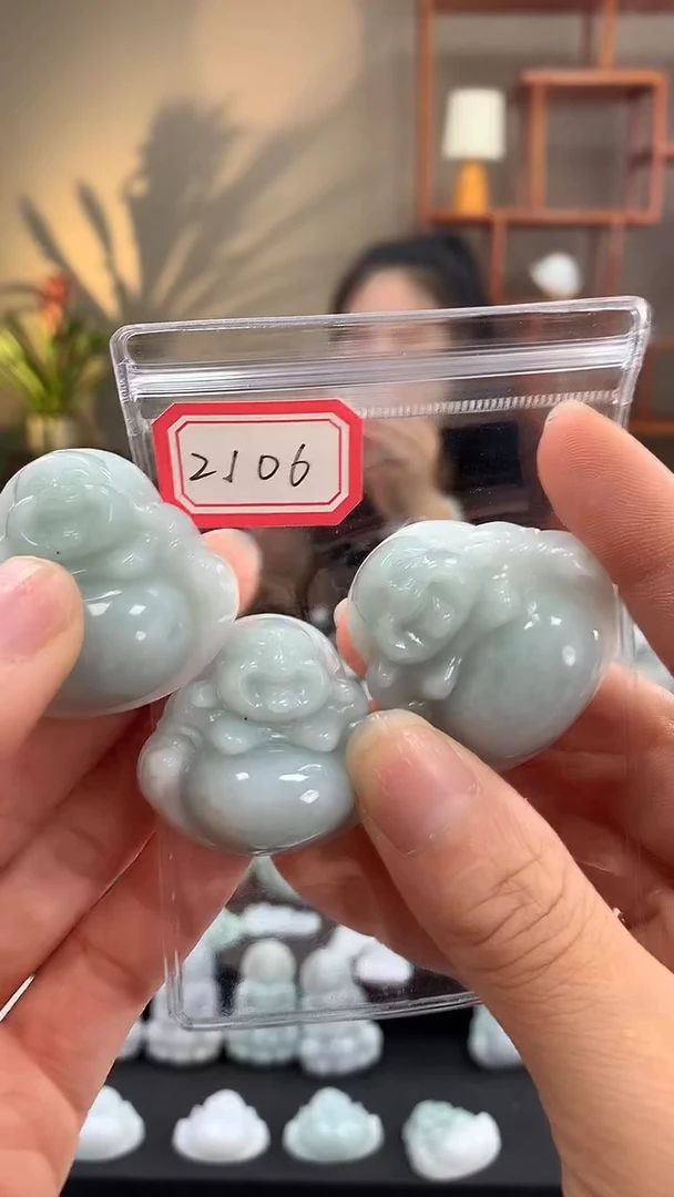 翡翠未镶嵌颈饰佛公 2106多样性发一件