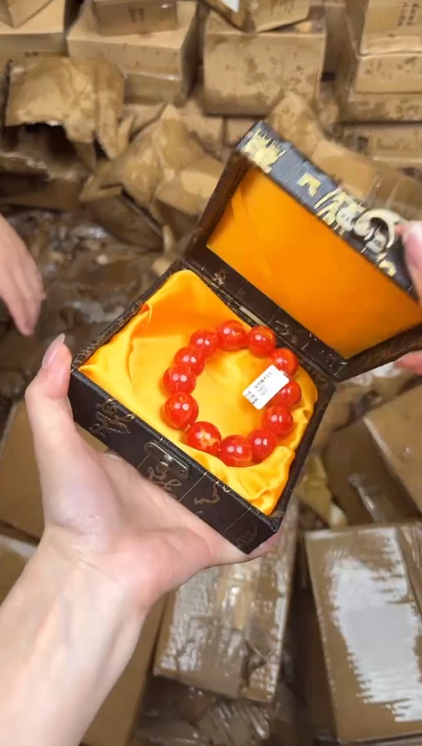 大檀精品手串《无礼盒》