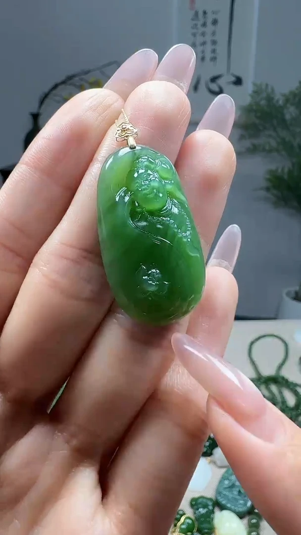 吊坠(不含链)18K金镶嵌和田玉1