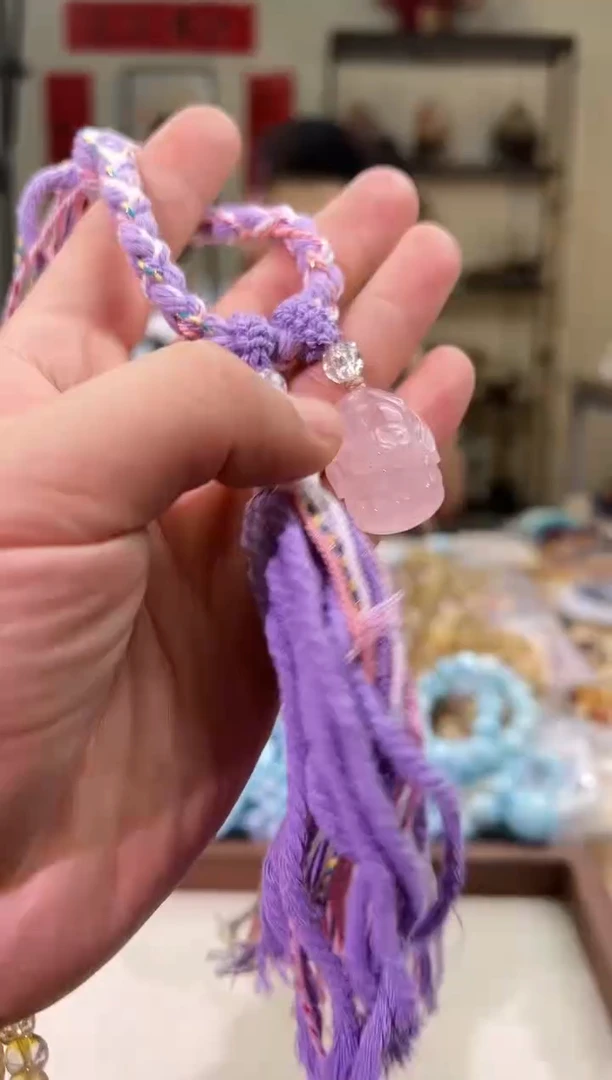 车挂未镶嵌芙蓉石粉水车挂（多样性发一）