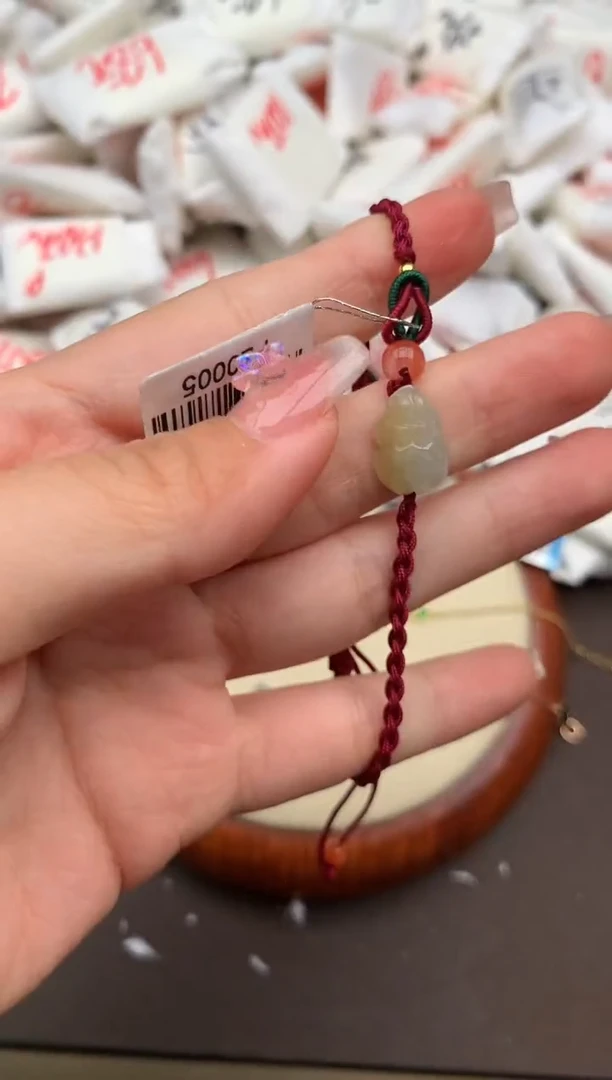 翡翠挂件未镶嵌一