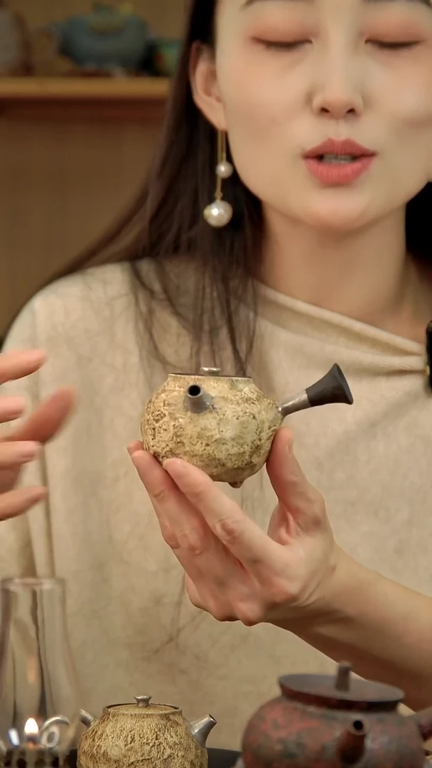 言野手作 粉引仿古三足侧把壶