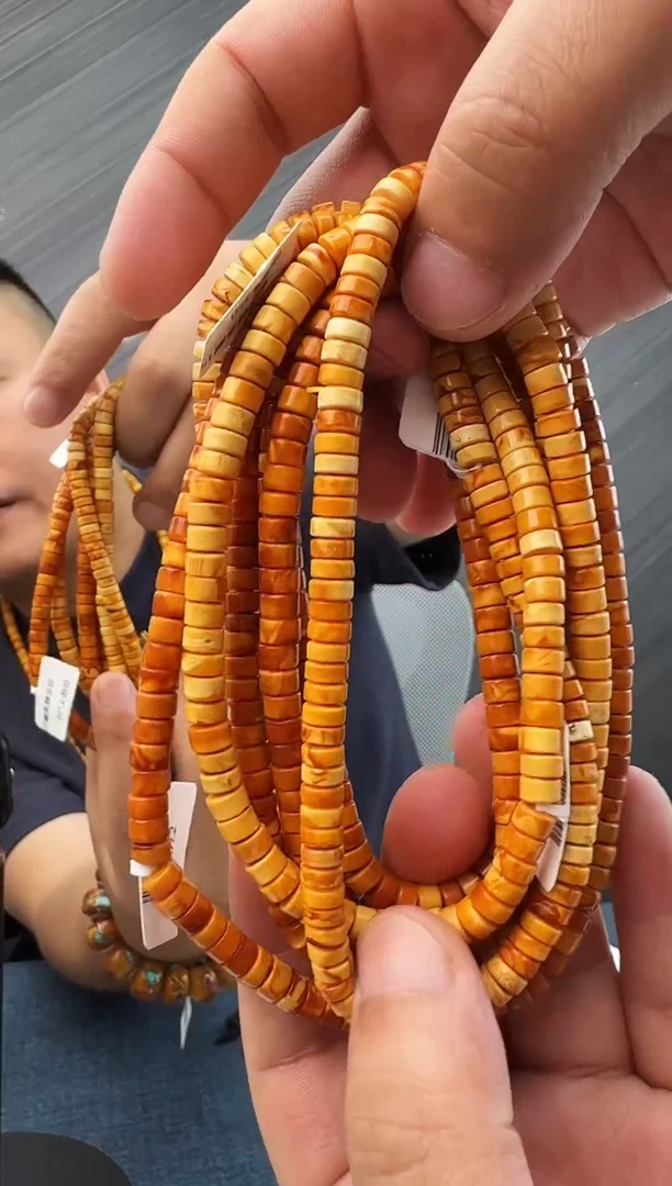 蜜蜡未镶嵌珠宝奇石假一罚十15，6多样性发其一