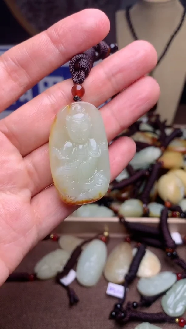 【闪购商品】和田玉颈饰未镶嵌1