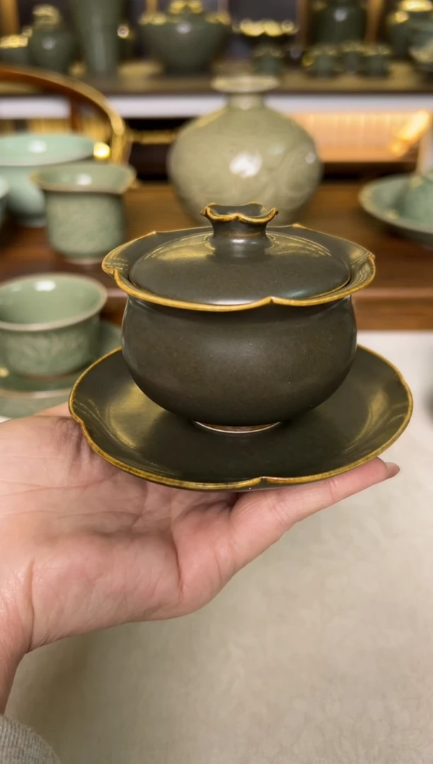 陶瓷耀州窑纯手工茶叶末釉花口三才盖碗