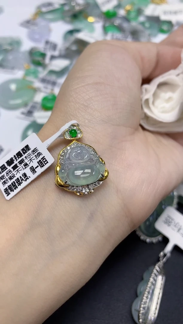 颈饰未镶嵌翡翠天然缅甸翡翠A货多样性发一件