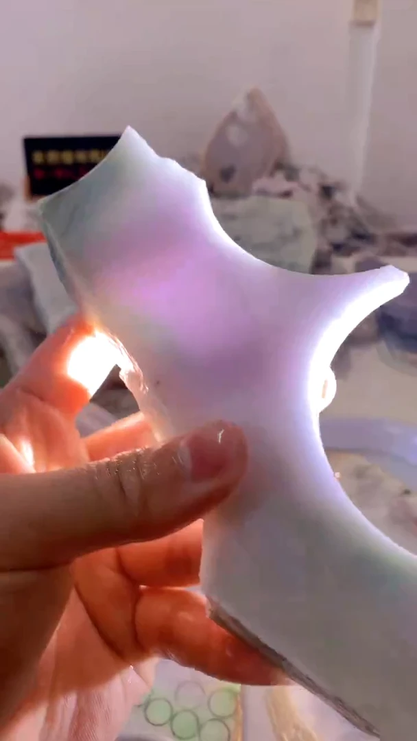 翡翠未镶嵌颈饰缅甸A货翡翠329