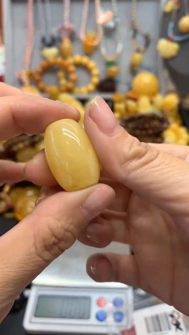 【闪购商品】琥珀珠宝奇石未镶嵌493