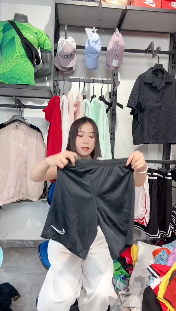 1196编码 瑕疵款直播间过款为准 尺码140