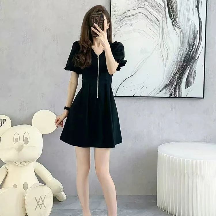 夏装法式黑色a字连衣裙2025新款显瘦裙子女春夏质感高级感H090
